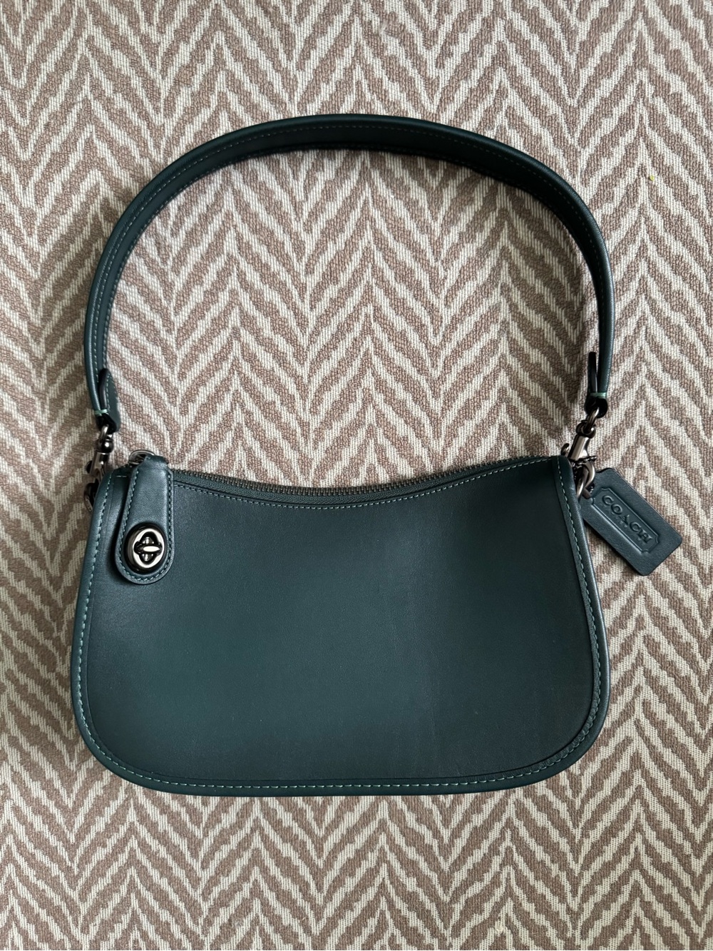 Coach Swinger 20 Dark Green Glovetanned Leather Bag with Gunmetal Hardware C0688